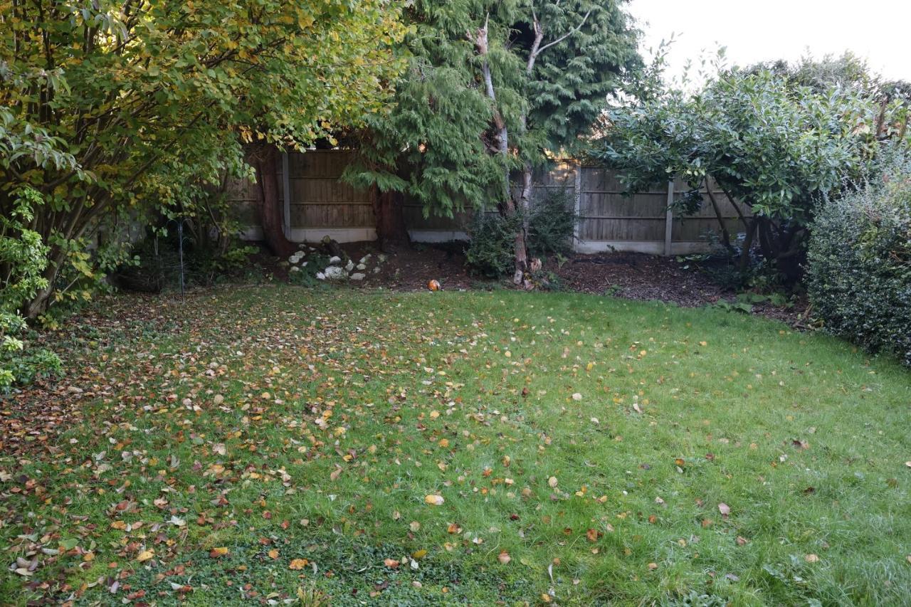 Spacious 4 Bed Home Near Nec, Jlr & Airport Parking For 3 Cars Ideal For Contractors! Σόλιχαλ Εξωτερικό φωτογραφία